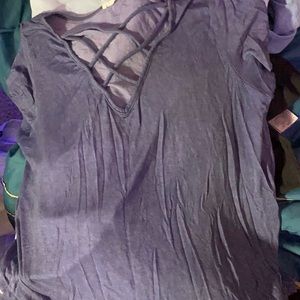 Dress shirt /blouse only worn 1 or twice